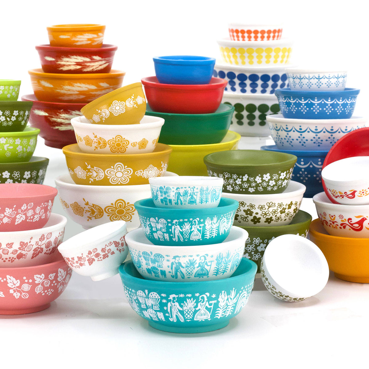 Mini Pyrex-Inspired Bowl Stack — Gooseberry